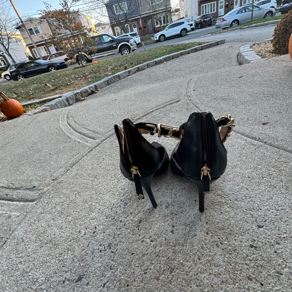 Sam and Libby for target snake skin printed heels. - Picture 2 of 7